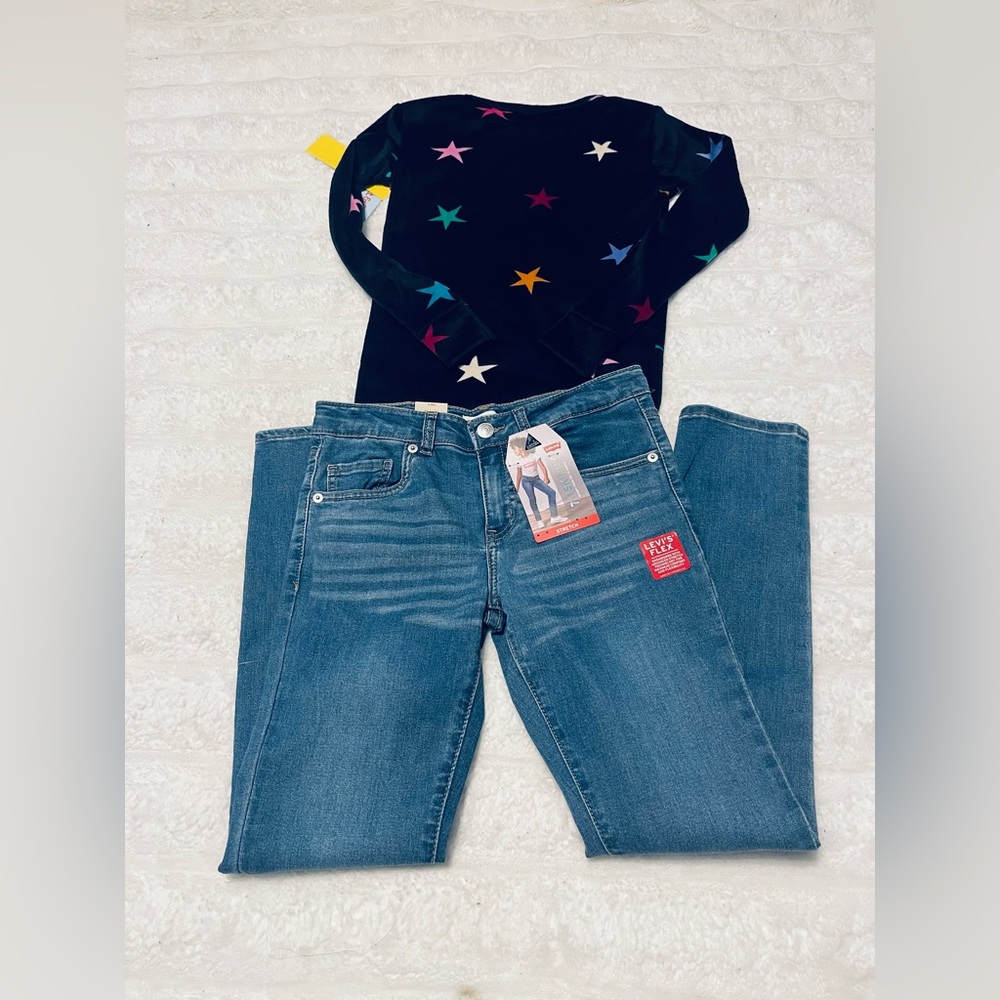 Set of  2 Levi's Classic Blue Skinny Jeans and cat& jack blouse girls size 12